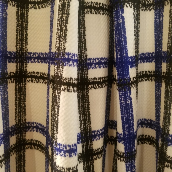 Fun skirt - Picture 2 of 2